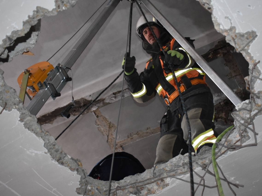 ​Комплексные тактико-специальные учения пожарных-спасателей прошли в Забайкалье