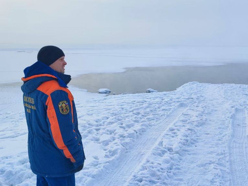 ​Забайкальские спасатели продолжают обеспечивать безопасность на водоемах в новогодние праздники