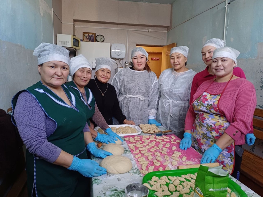 ​Более 18 тонн посылок собрали за месяц забайкальцы землякам на фронт