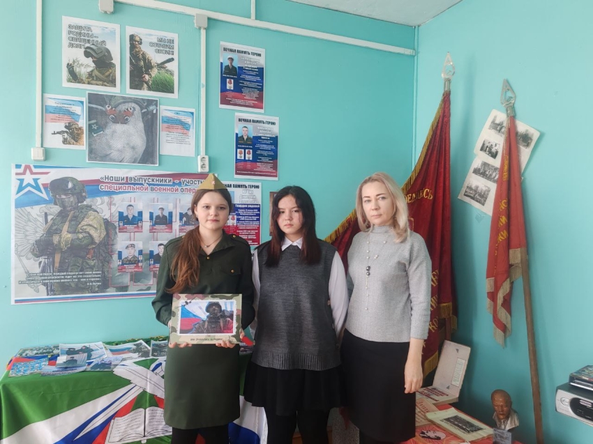 Забайкальский педагог создала книгу памяти о погибших Героях-земляках