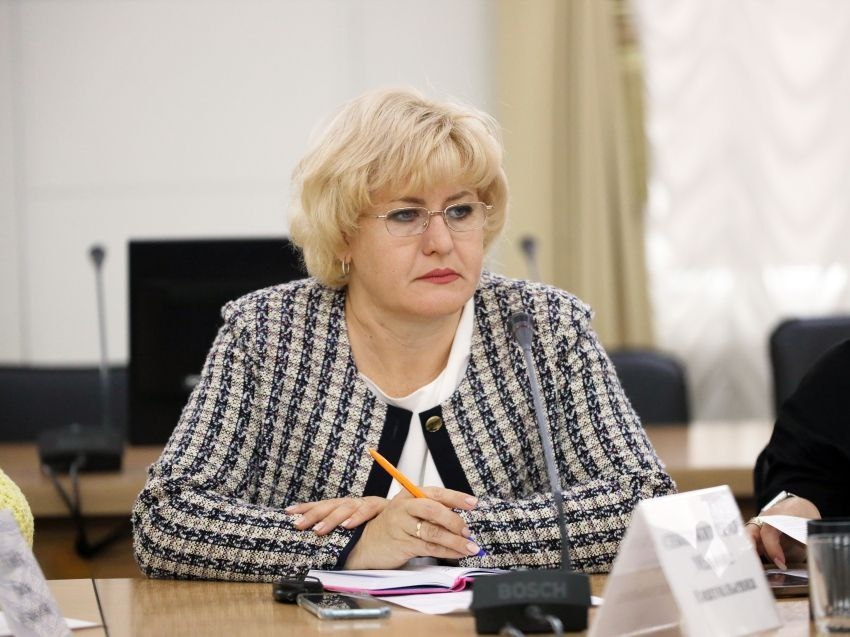 Учеников школы №1 в Чаре временно переведут на дистанционное обучение