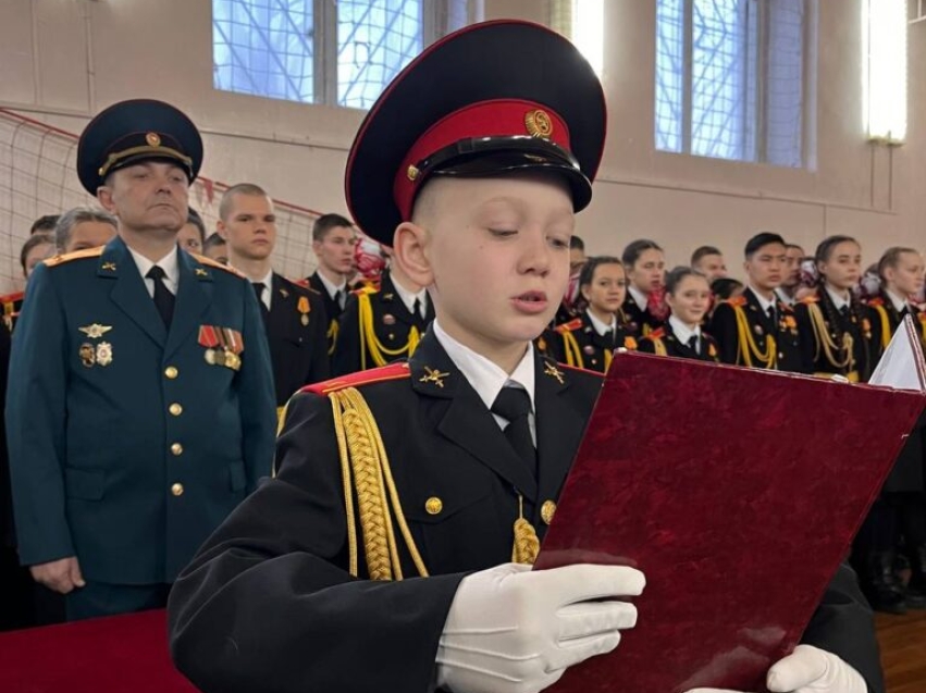 Лучших кадетов наградили в кадетской школе-интернате