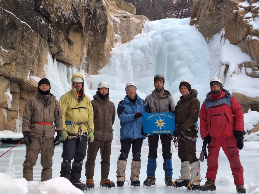 Спасатели «Забайкалпожспас» завершили горные сборы на хребте Кодар