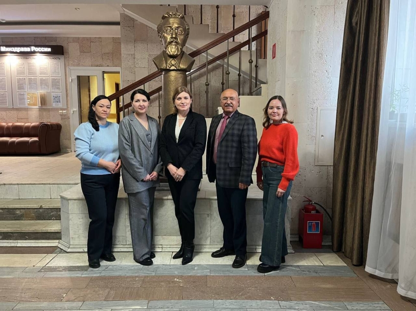 Специалисты Забайкальского наркодиспансера ознакомились с передовыми практиками лечения