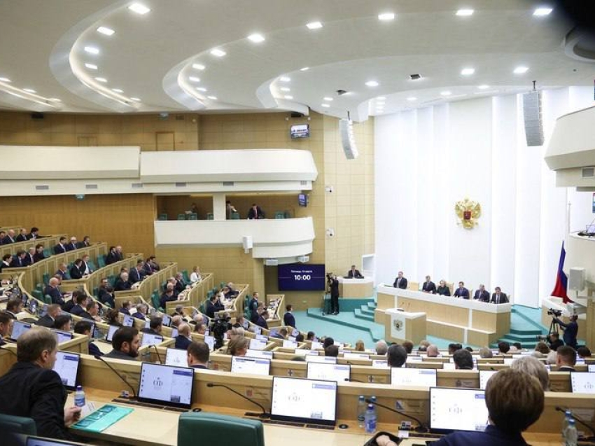 Совет Федерации одобрил закон о совершенствовании системы местного самоуправления