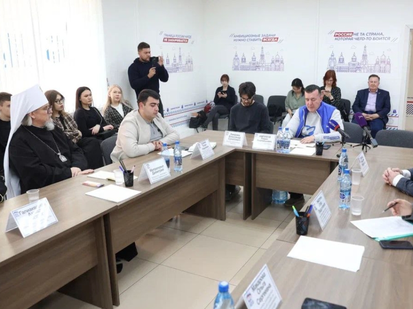 ​Бороться с тунеядством, снять «алкогольные вывески», создать вытрезвители: в Забайкалье подвели итоги круглого стола по борьбе с алкоголизацией
