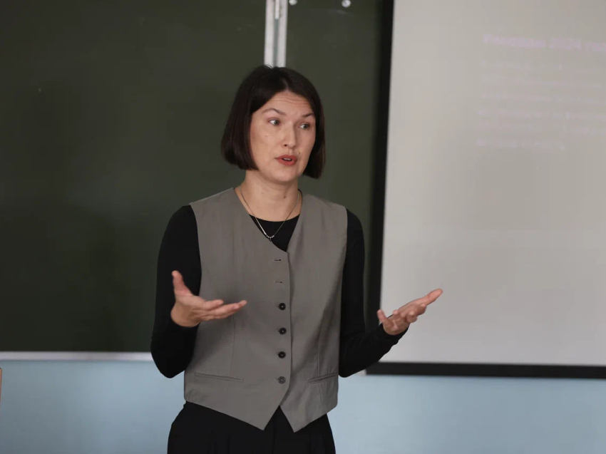 Секретарь Союза журналистов России Юлия Загитова провела лекцию по медиа-трендам для студентов Забайкалья