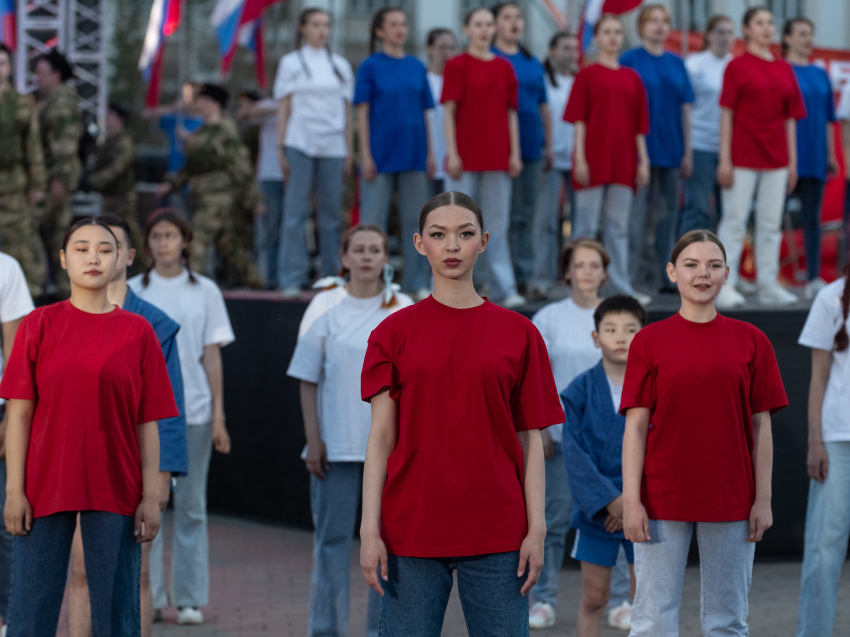 Митинги, концерты и Дмитрий Певцов – рассказываем, как в Чите отметят Первомай (6+)