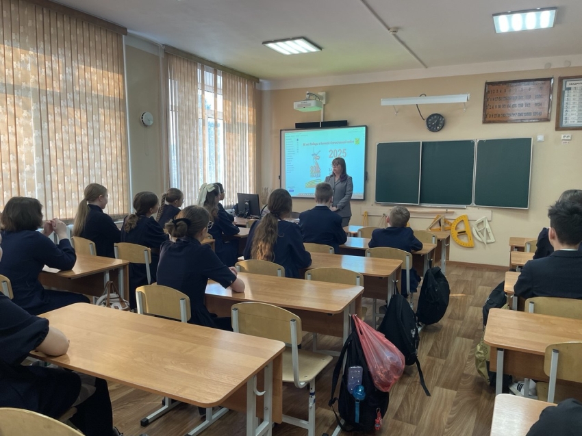 Забайкальцы во все времена проявляли стойкость и героизм: Уроки мужества проводят вице-премьеры правительства Забайкалья 