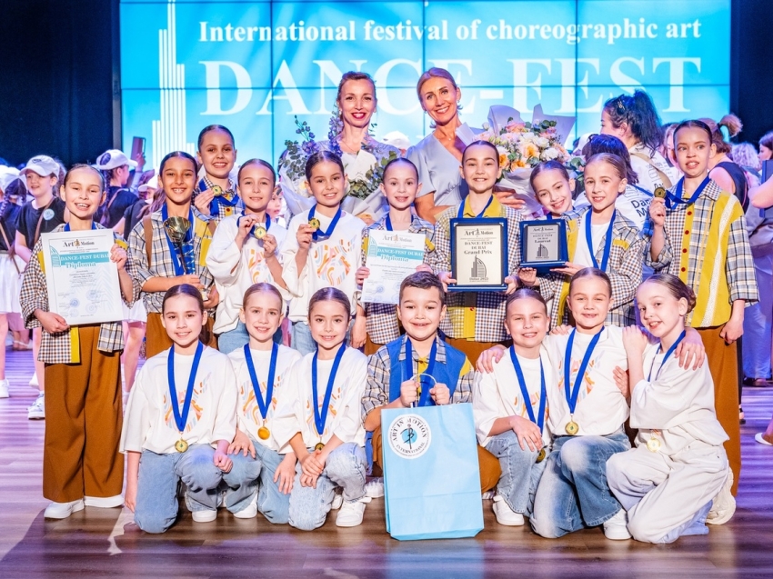 «Росинки Забайкалья» взяли Гран-при международного конкурса в Дубае 