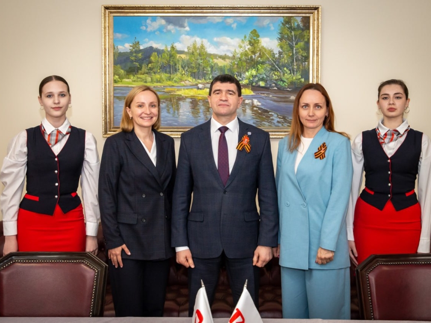 ЗабЖД и фонд развития Забайкалья заключили соглашение о проведении ХII кинофестиваля