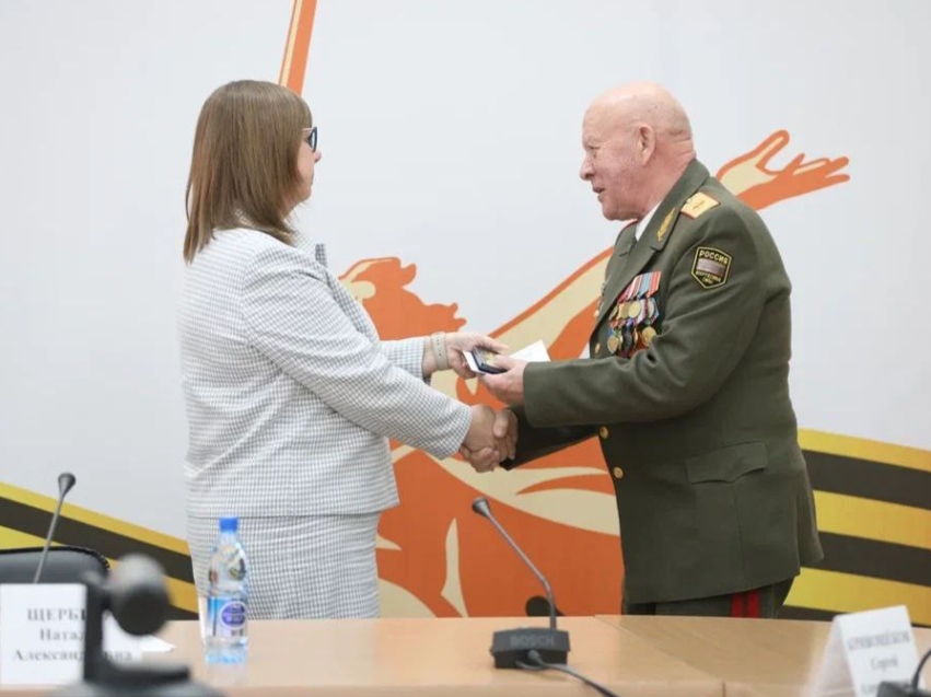 ​«Забайкальцы – надежные и дружные»: Ветераны, получившие юбилейные медали ЗабВО, поблагодарили забайкальцев за теплый прием