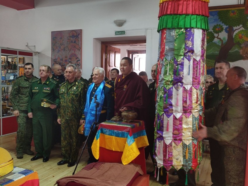 #ЗабВО90: Делегация ветеранов ЗабВО посетила Читинский дацан