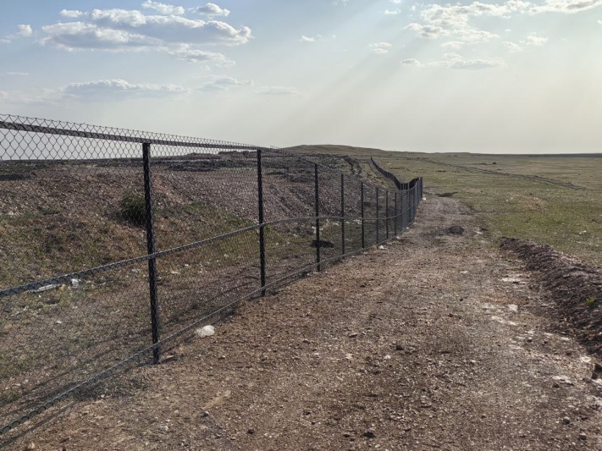 ​Работы по приведению в нормативное состояние объекта размещения отходов в поселке Могойтуй выполнены на 90%