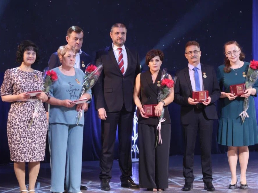 ​Медработники Забайкалья получили премии губернатора Александра Осипова