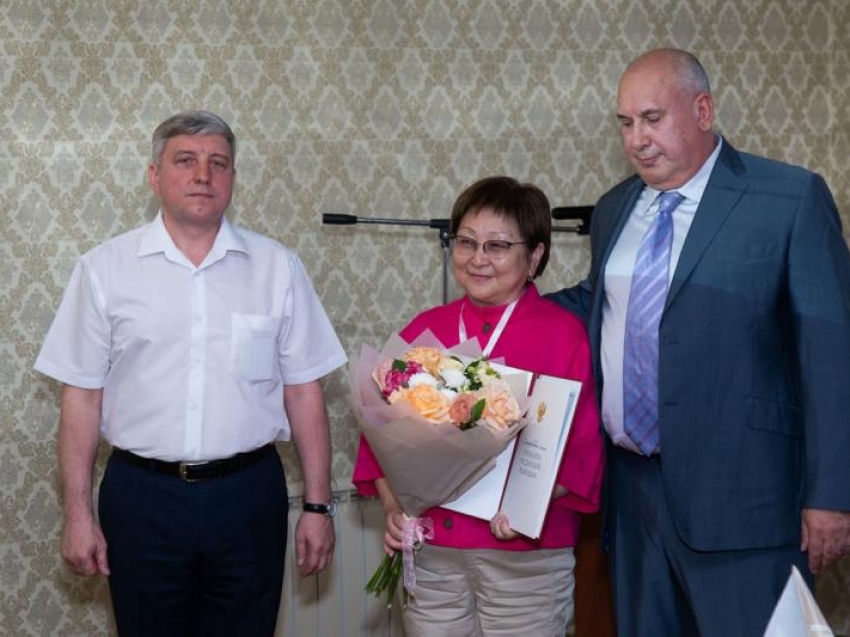 Благодарственное письмо Президента России вручили на совете архивистов в Чите