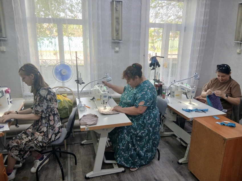 Для воспитанников – фрукты, для их мам – кухонные прихватки. Как прошёл день открытых дверей в Нерчинском центре «Гарант»