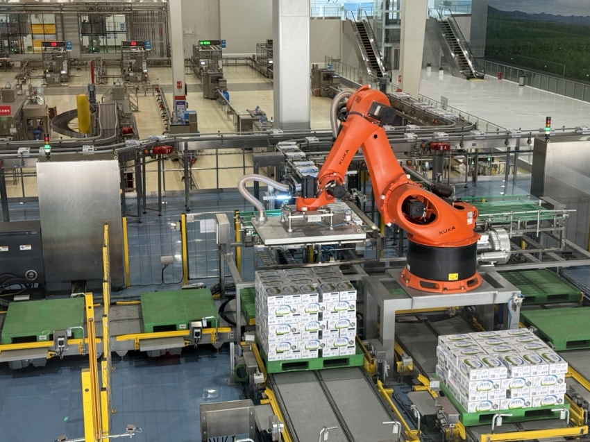 Делегация из Забайкалья в целях обмена опытом посетила крупнейший молокоперерабатывающий завод «Или» в Хух-Хото