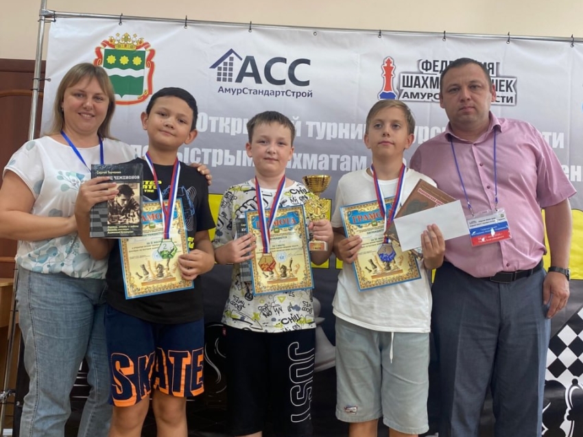 Забайкальские шахматисты стали призерами в Благовещенске 