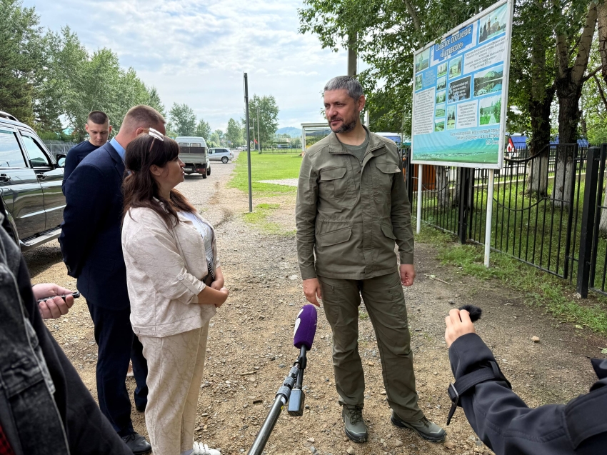 Центр Кыры благоустраивают по национальному проекту
