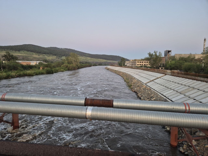 По поручению губернатора Забайкалья для защиты от паводков привлечена дополнительная техника