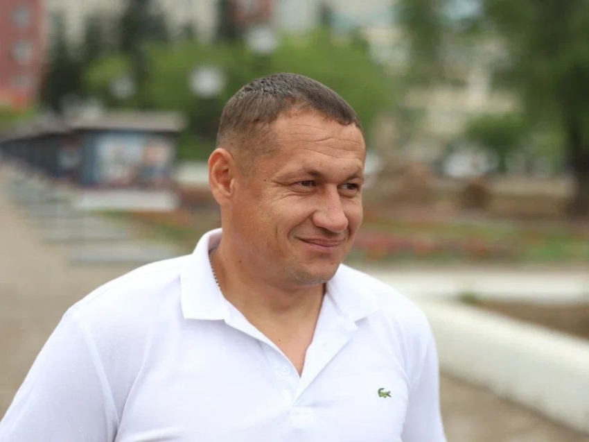 Ветеран СВО из Забайкалья встал на защиту ворот следж-хоккейной команды «Кодар»