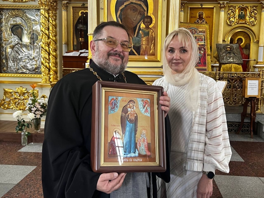 ​Врио главы Еврейской автономной области Мария Костюк подарила Забайкалью икону Божией Матери Кульдурской