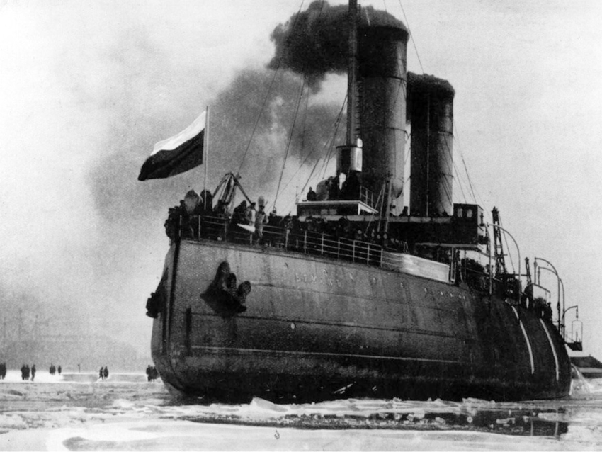 Ледоколы Севморпути: стальные гиганты от «Ермака» до атомных «Арктик»