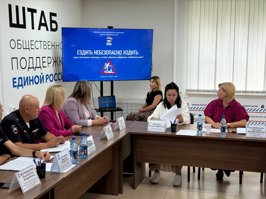 В Забайкалье могут ограничить продажу бензина подросткам на мопедах и пит-байках