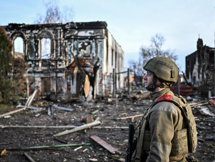 «Они приходили к нам домой и угрожали отобрать ребенка»