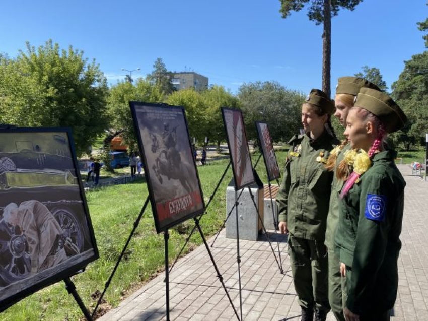 Выставка плакатов «Время смыслов» пройдет в Чите во время Всероссийского спортивно-патриотического забега-эстафеты «От Победы к Победе!»
