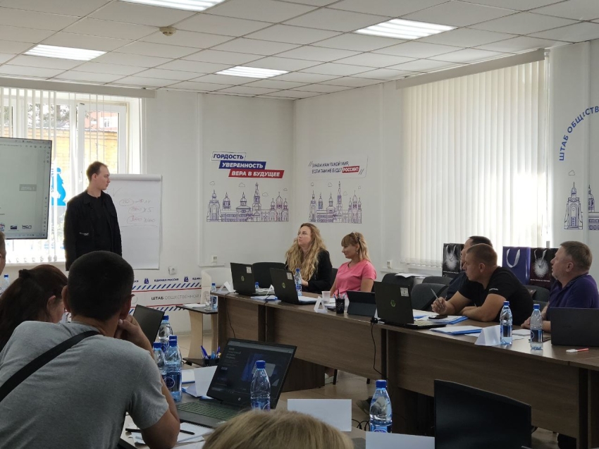 Им интересно, есть много вопросов: в Чите продолжается интенсив для ветеранов спецоперации «СВОй бизнес» 