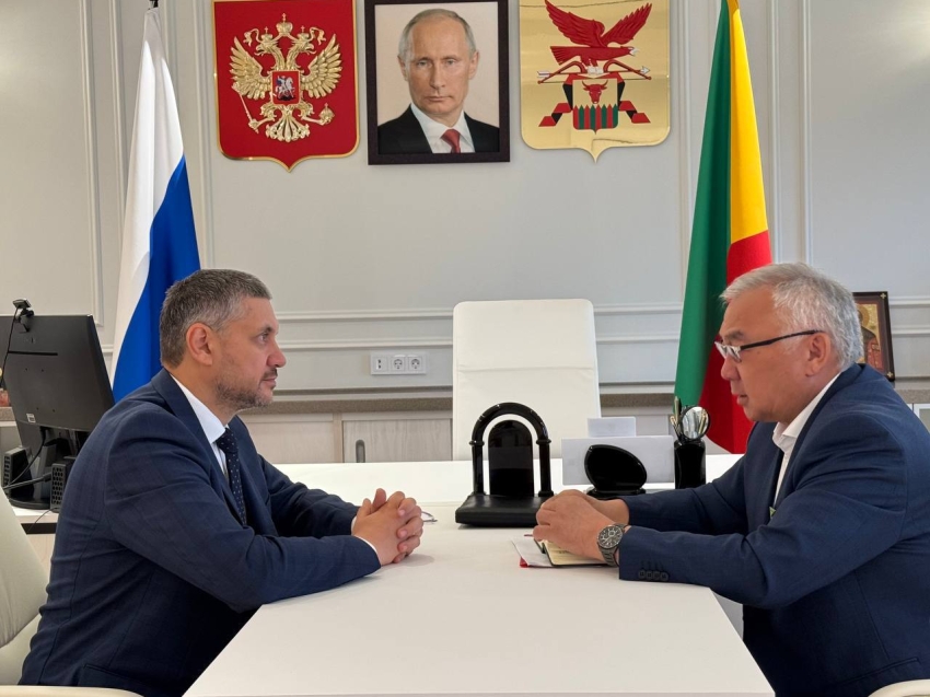 ​Готовность школ и масштабные культурные мероприятия обсудили губернатор Забайкалья Александр Осипов и сенатор России Баир Жамсуев