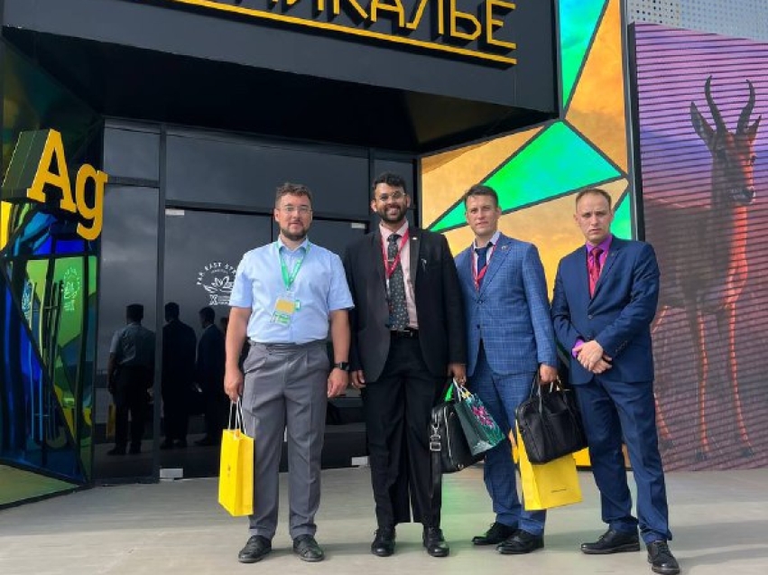 Посетить Арахлей и побывать на «Хорхоге» собирается второй секретарь посольства Сингапура в РФ Арджун Вадреву