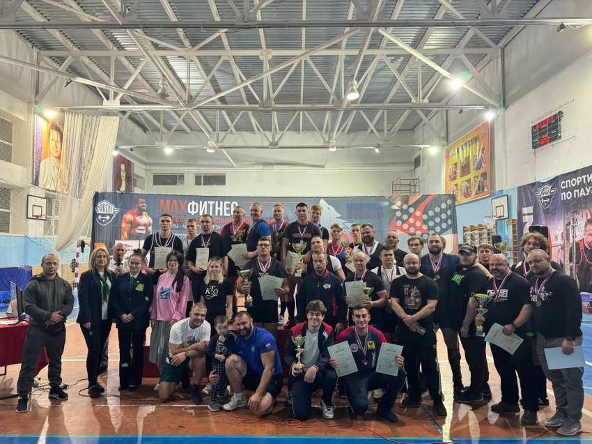 ​Забайкальцы заняли призовые места на Всероссийских соревнованиях по пауэрлифтингу 