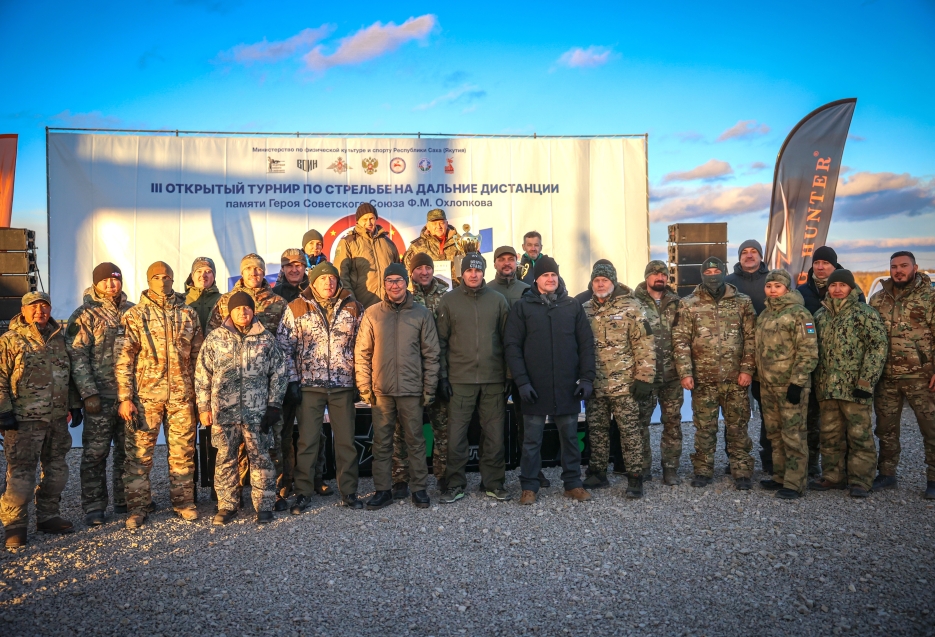 Вышли на стрелковый рубеж: Главы дальневосточных регионов приняли участие в снайперском военно-полевом семинаре 