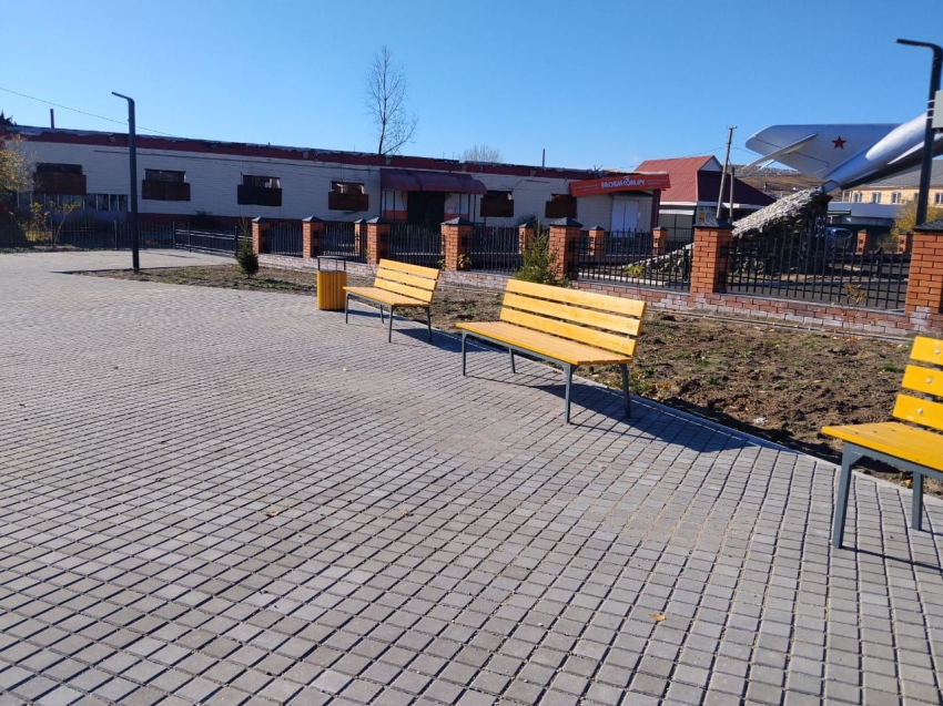 «Результат отличный»: в поселке Оловянная открыли благоустроенную центральную площадь, жители оценили проект