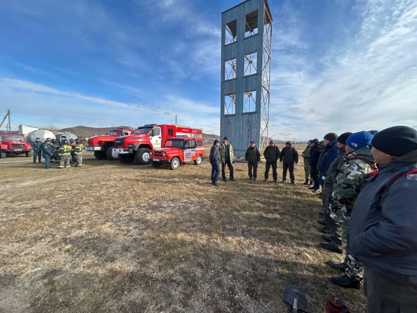 Учения по борьбе с лесными пожарами с использованием беспилотников прошли в Агинском