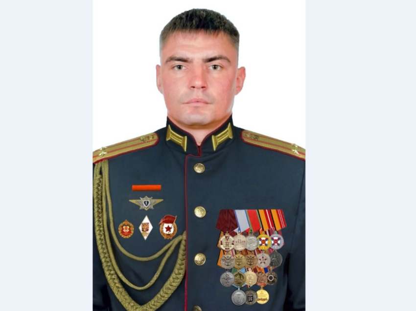 Подполковник из Забайкалья получил три государственных награды за выполнение боевых задач на СВО