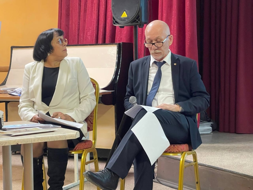 ​В Забайкалье обсудили комплексную поддержку участников СВО и их семей: 49 мер и миллиарды рублей уже в действии