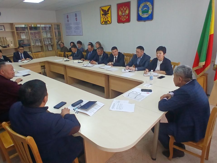 Прохождение зимнего сезона и запасы угля обсудили на рабочей встрече в Агинском округе