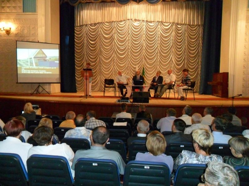 Депутаты и главы муниципальных образований обсудили проблемы местного самоуправления