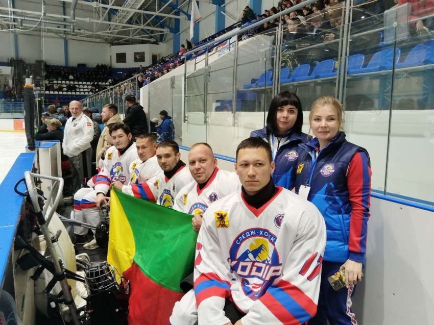 Команда по следж-хоккею «Кодар» представила Забайкальский край на Всероссийских соревнованиях