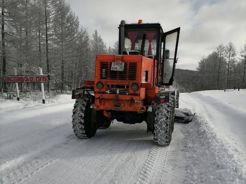 Александр Осипов: На дорогах Забайкалья продолжается работа по обеспечению проезда