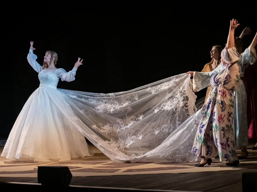 Драмтеатр Забайкалья побил собственный рекорд: За 1,5 месяца с начала нового сезона премьерные постановки показали 30 тысячам зрителей