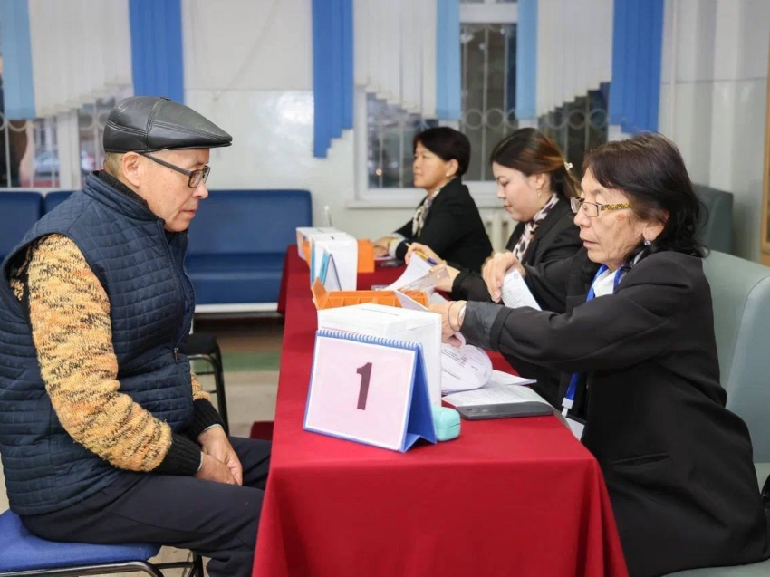 Баир Жамсуев: Парламентские выборы подтвердили зрелость демократии в Кыргызстане