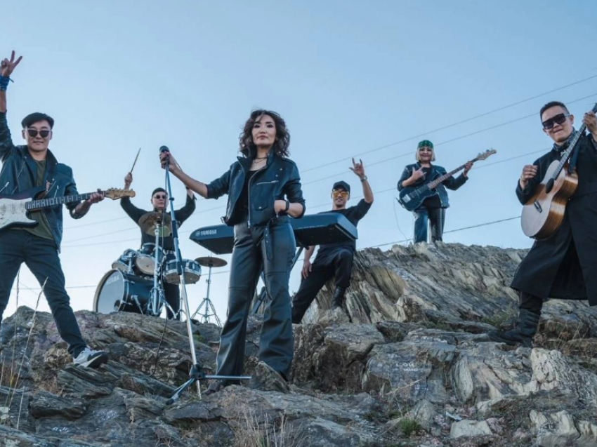 Рок-баллады на бурятском языке споёт группа «Хара Хоо» из Агинского во время концерта в театре «Амар сайн»