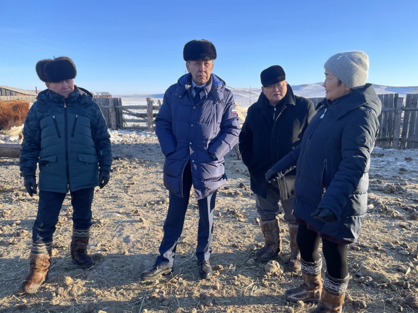 Ананда Дондоков: Отрадно отметить, что в сельское хозяйство приходят работать молодые семьи