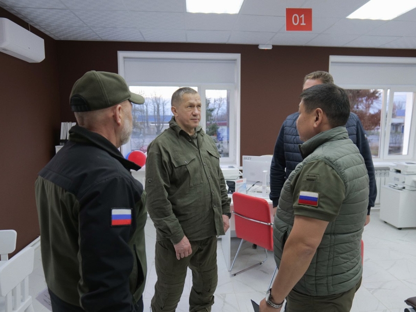 Юрий Трутнев отметил качественную работу глав дальневосточных регионов по восстановлению подшефных территорий