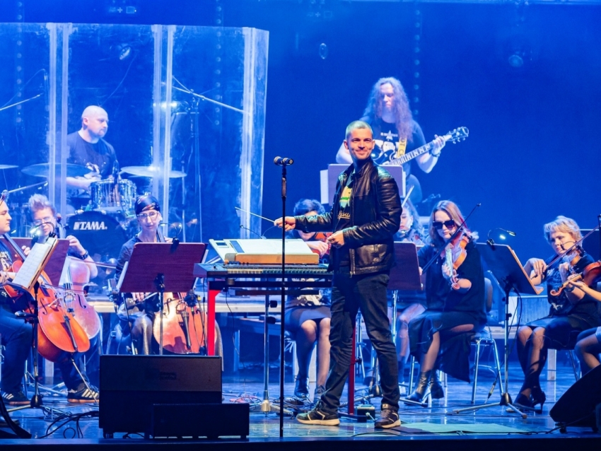 Оркестр в рокерских костюмах сыграет Баха и «Арию» на концерте в Чите